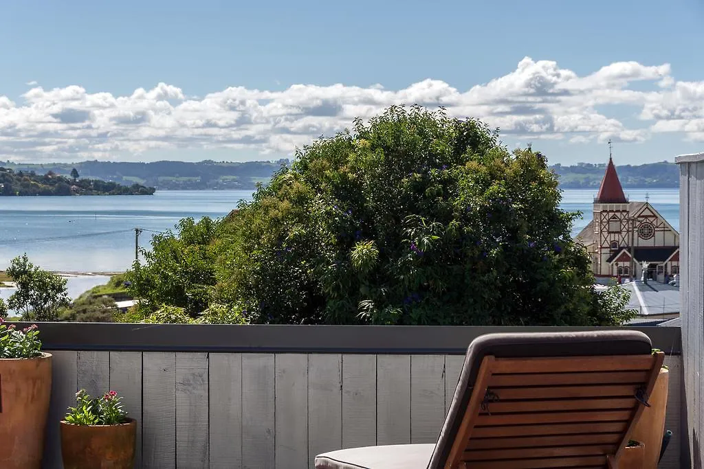 Lakeside City Apartments - Penthouse And Studio Rotorua